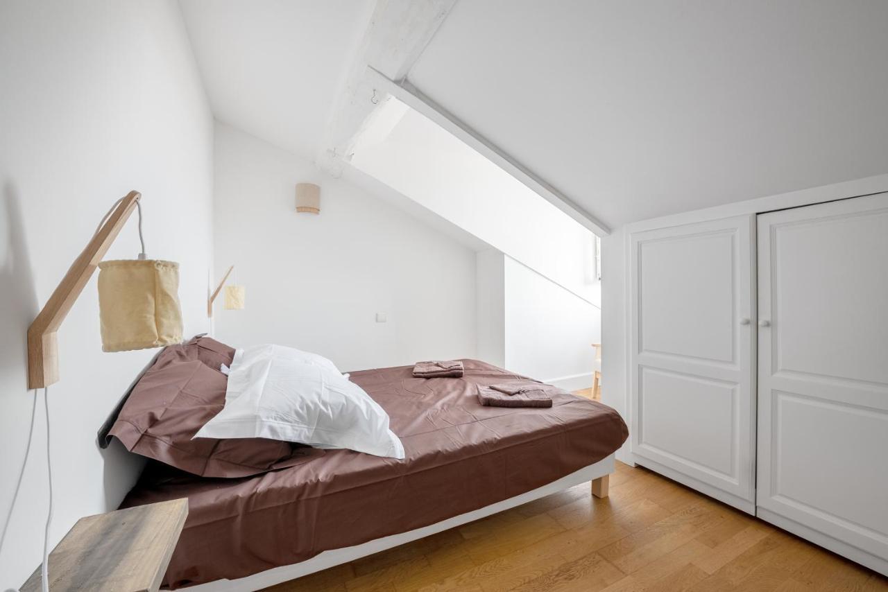 Charmand Duplex Avec Vue Sur La Cite & Les Toits Appartement Carcassonne Buitenkant foto
