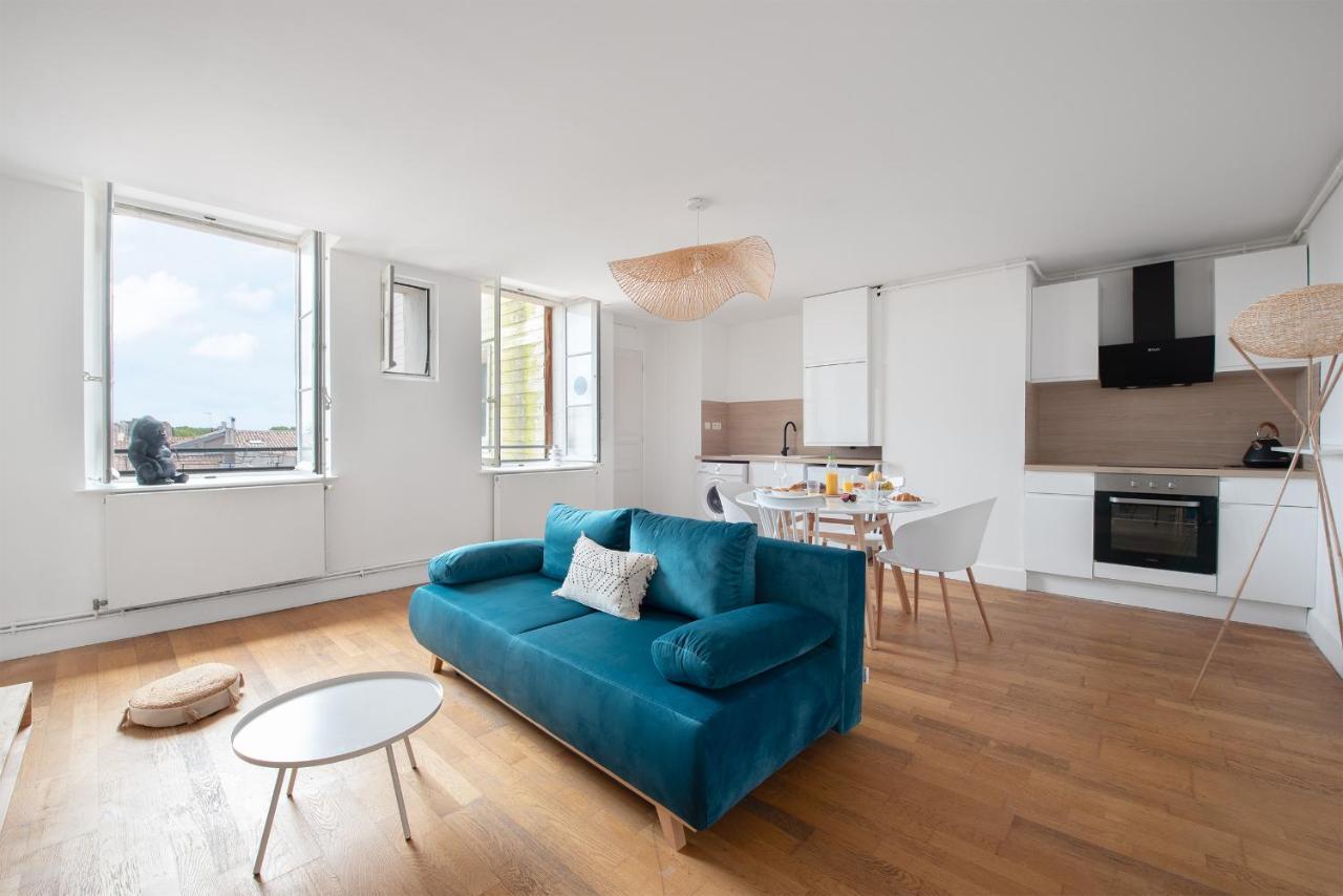 Charmand Duplex Avec Vue Sur La Cite & Les Toits Appartement Carcassonne Buitenkant foto