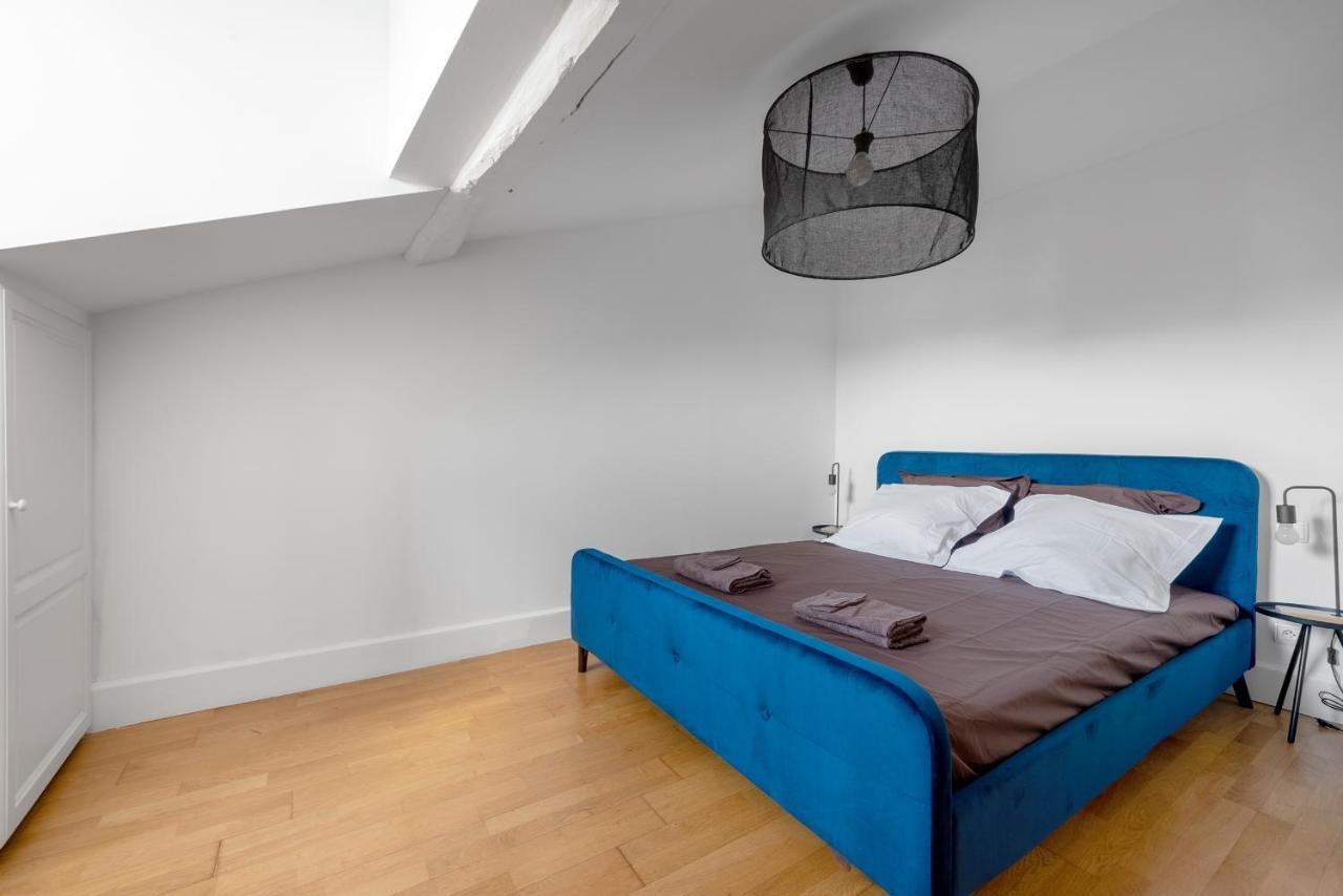 Charmand Duplex Avec Vue Sur La Cite & Les Toits Appartement Carcassonne Buitenkant foto